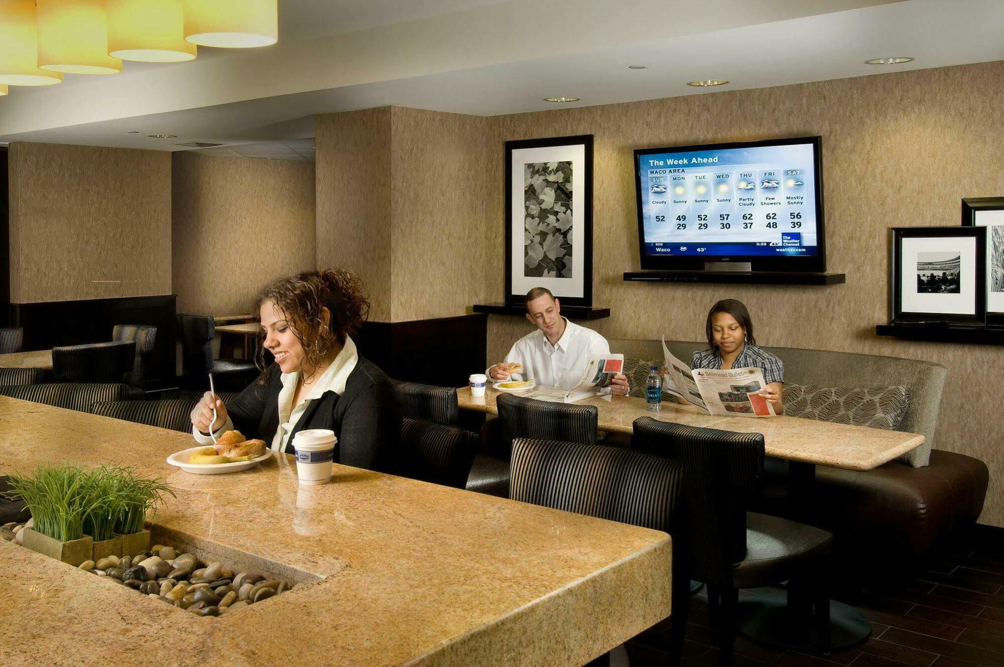 Hampton Inn Waco North Zewnętrze zdjęcie